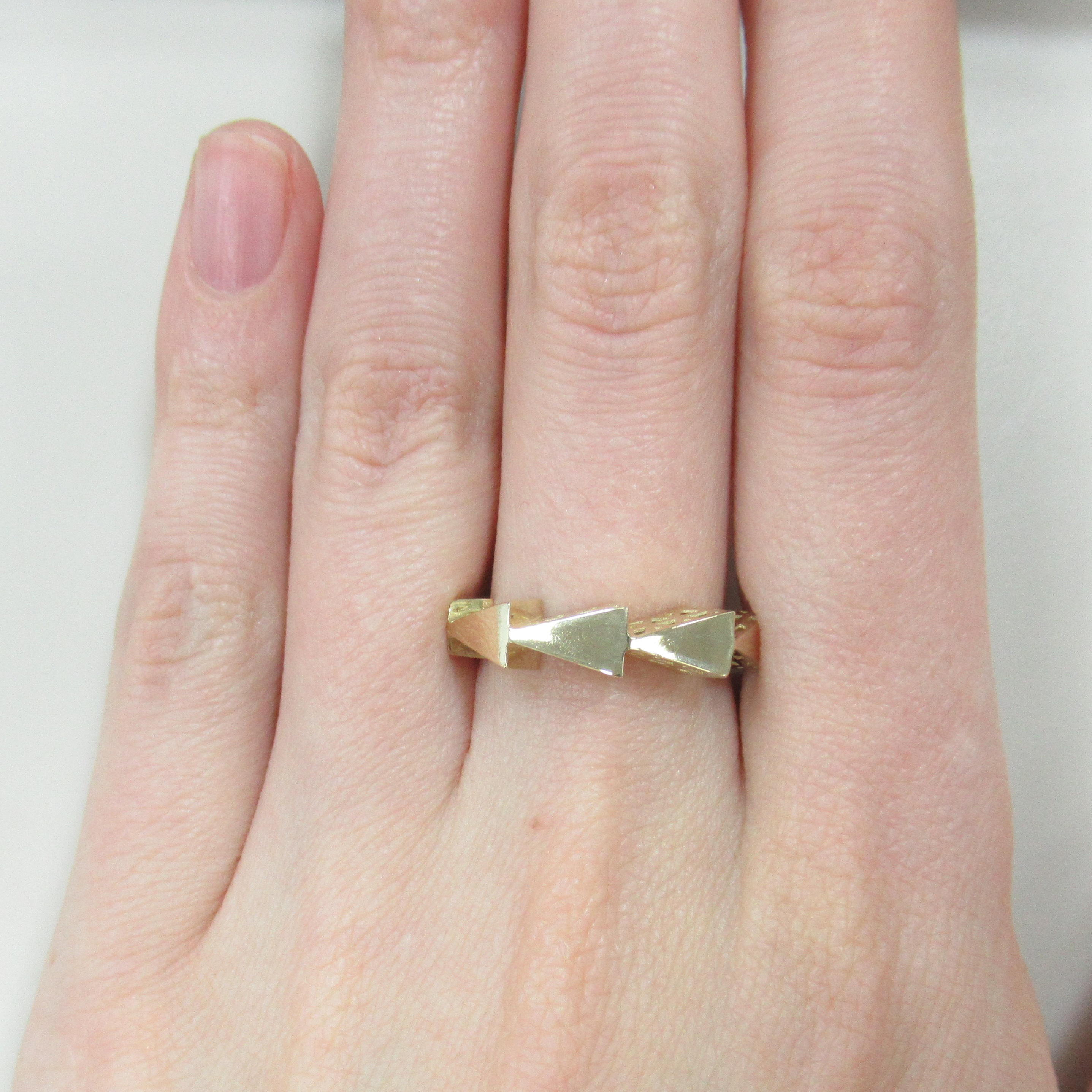 10319-000576 Кольцо (Au 585)